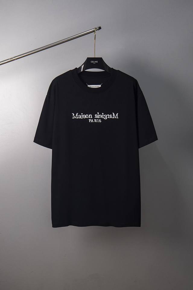 2040# High version Maison Margiela 25Ss irregular patch embroidery number short-