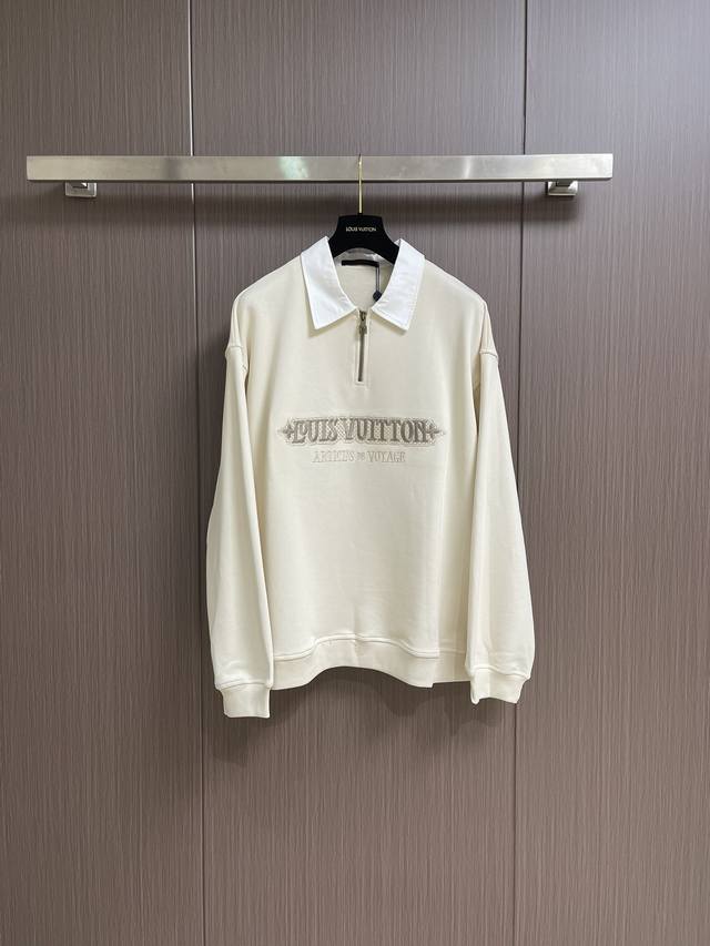 Lv letter badge lapel half zip contrast lapel jacket, the collar is made of old