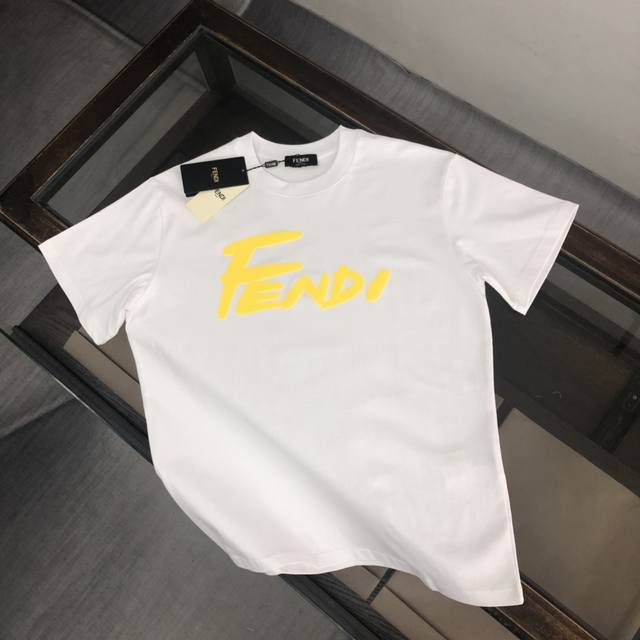 Fendi Fendi summer new fashion street shot short-sleeved T-shirt! Customized top