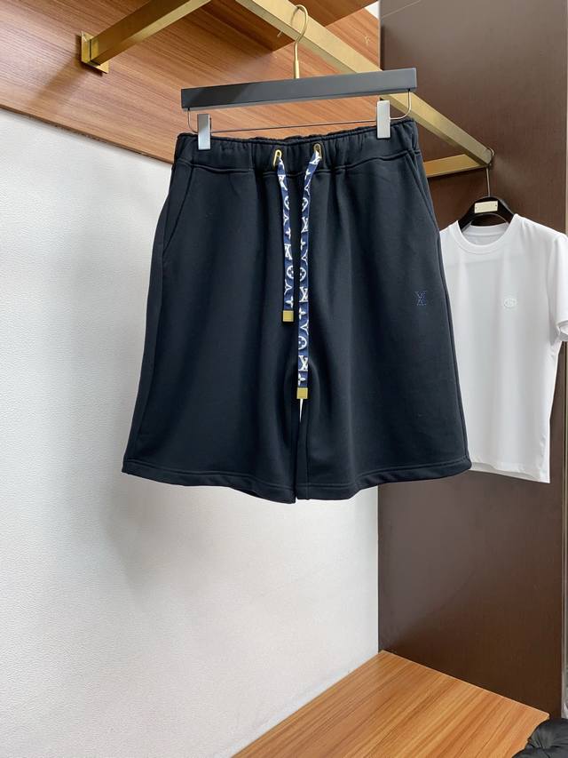 Lv Louis Vuitton 25th spring and summer new casual wide-cut mid-length pants are