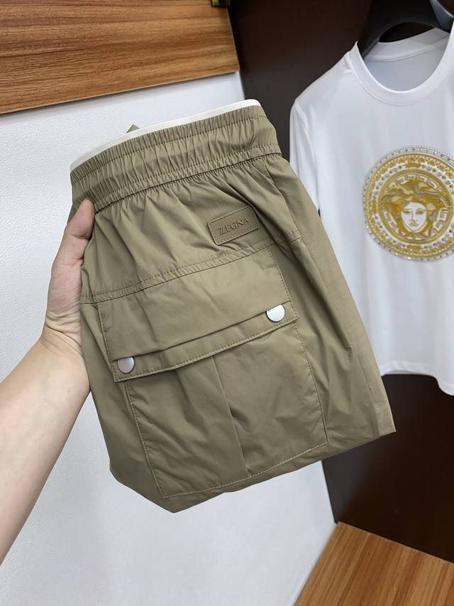 Zegna's 25th spring and summer new casual pants are neatly cut and full of urban