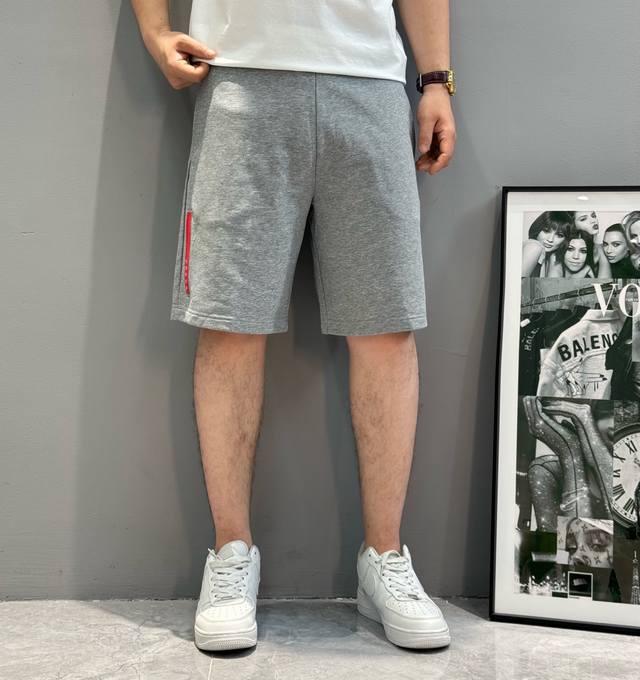 Tops and pants Prad* Prada 25S new spring and summer men's casual shorts, origin