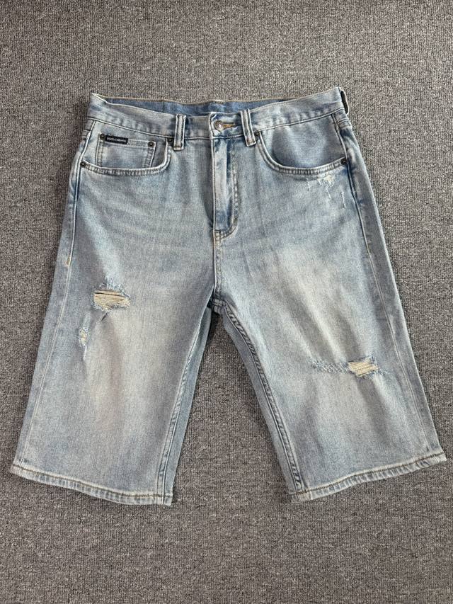 Dolce & Gabbana & 25 new season hot spring and summer jeans Soft skin-friendly f