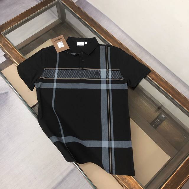 Abur*Berry Burberry's latest men's short-sleeved Polo shirt in 2025, the brand's