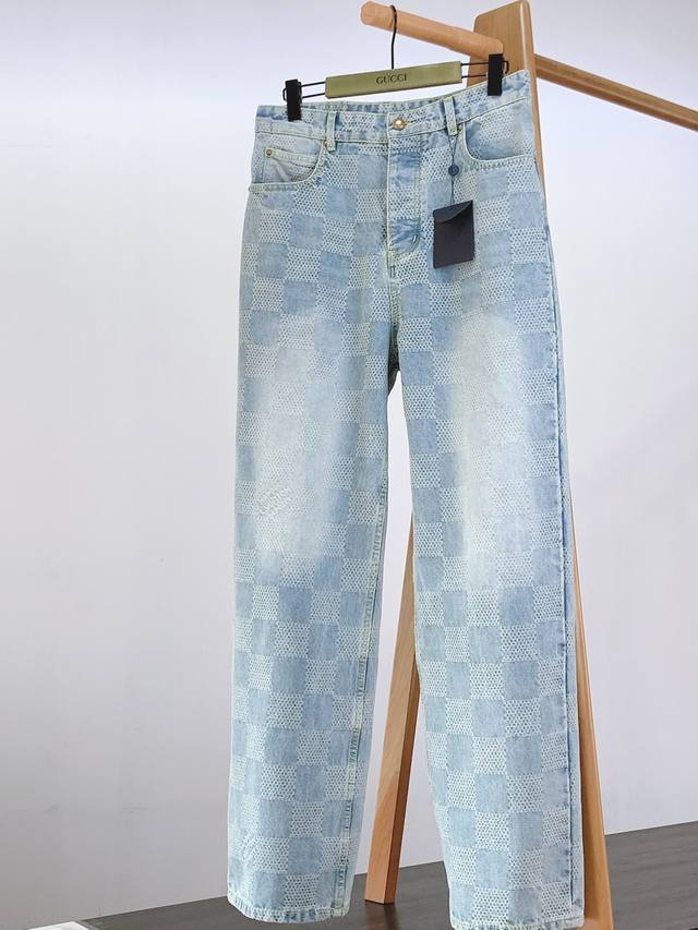Louisvuitton checkerboard straight jeans Straight version, custom-woven checkerb