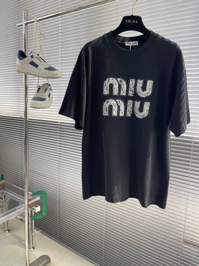 Miumiu new brushed T-shirt Classic large logo letter brushed and silicone frame