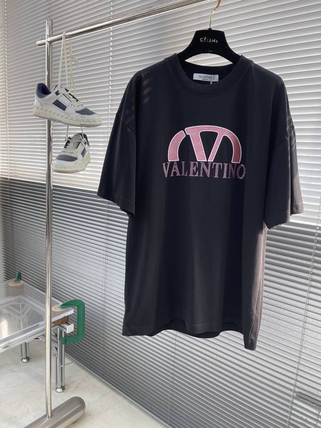 Vltn 2025 new round neck T-shirt with pink hot diamond letters + glitter logo. F