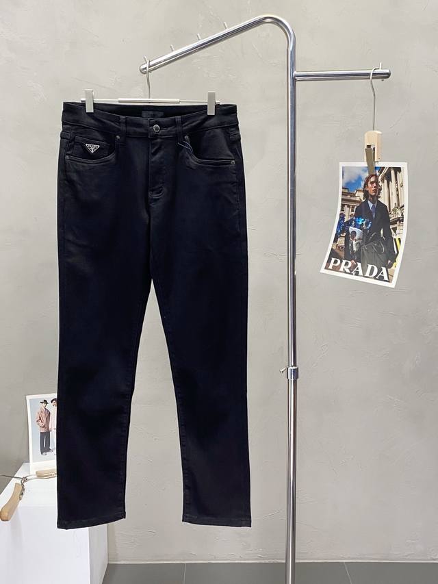 Prada exclusive new high-end jeans! Custom-made fabrics are breathable and comfo