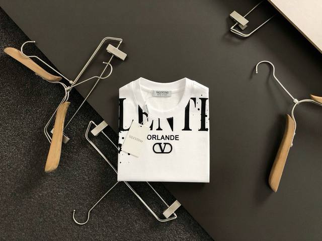 Vitn* Fitted version M-Xxxl 25 Spring and summer top red offset neckline letter