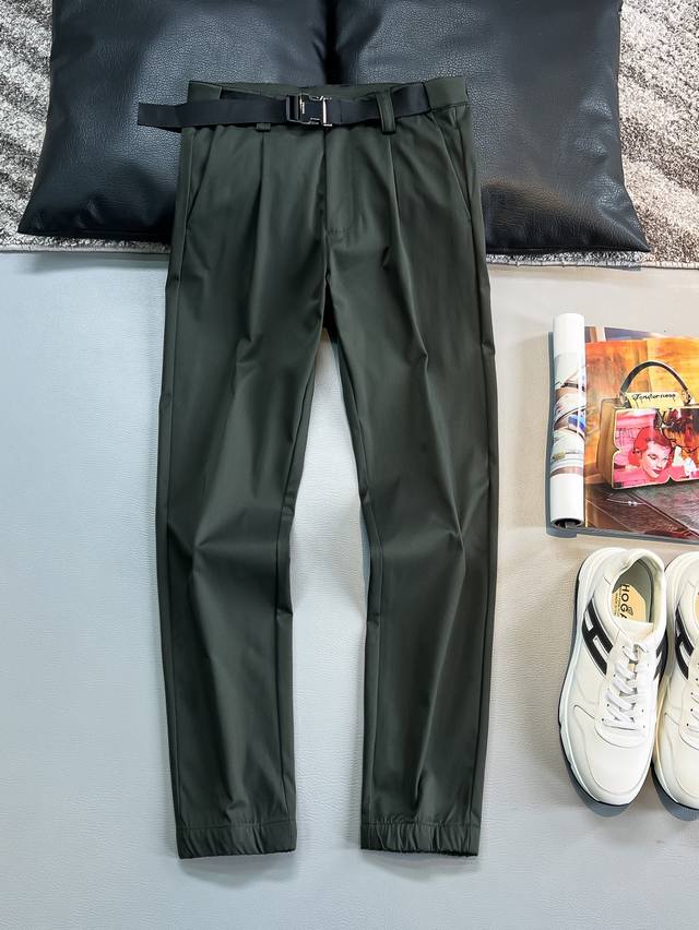 25Ss Spring and Summer Lightweight Cotton Blended Metal Buckle Belt Casual Pants