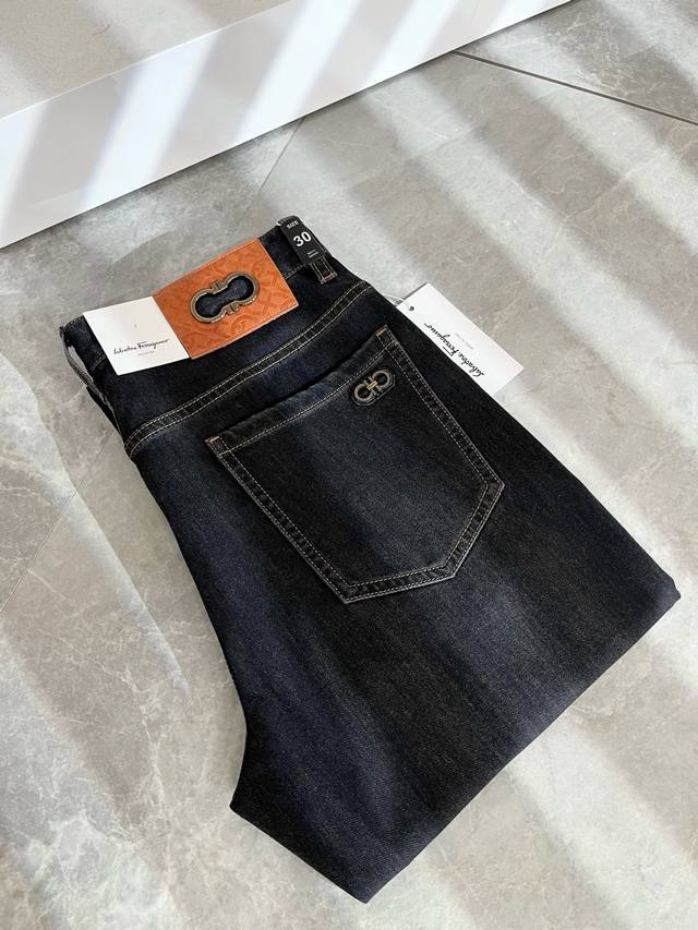 Ferraga*Mo 2025 early spring new men's casual straight jeans, original quality,