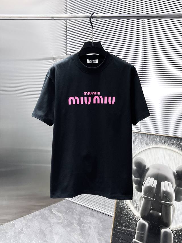 Miu Miu 2025Ss new short-sleeved T-shirt, loose-fitting round neck T-shirt, high