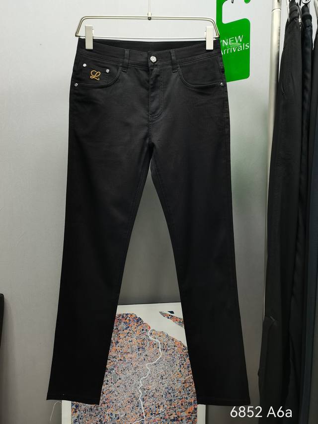 New spring and summer Lw black cow, comfortable and slightly elastic fabric, sim