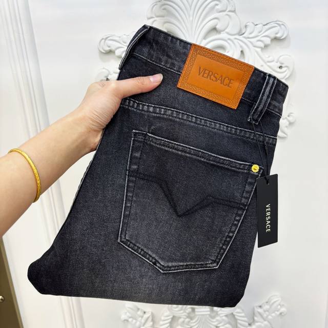 2025 Spring and Summer New Men's Jeans! Trade-level OEM products, extremely rare