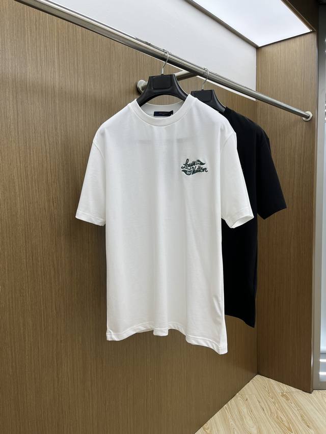 Louis Vuitton 2025 Spring/Summer new embroidered loose short-sleeved T-shirt for
