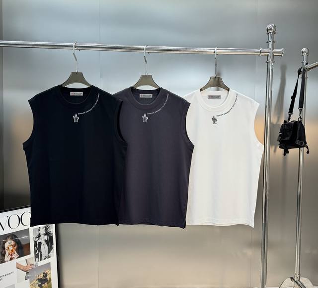 Moncler 2025Ss ice cotton vest with classic brand letter design under the collar