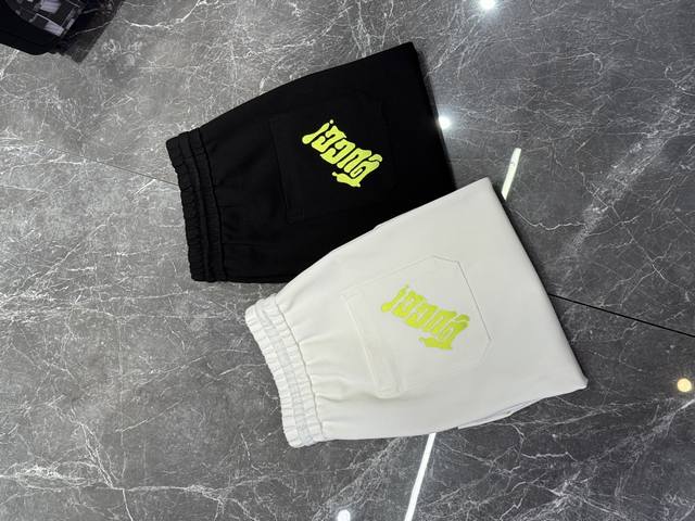 Gucc* 25Ss trendy brand shorts! Casual sports style. The new series of classic b