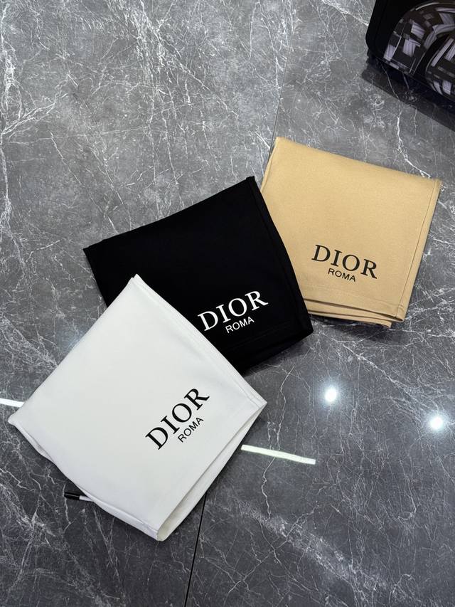 Dio*R 25Ss new shorts! Classic brand letter basic style heat transfer design. Cu