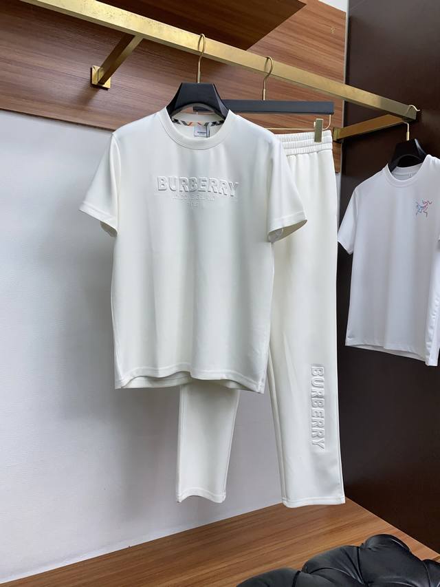 Clothes and pants Burberry new 25Ss early spring new trousers and short-sleeved
