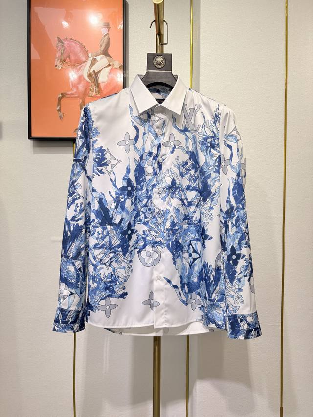 Lv new exclusive new men's casual Polo shirt, high-end custom fabrics, high-end