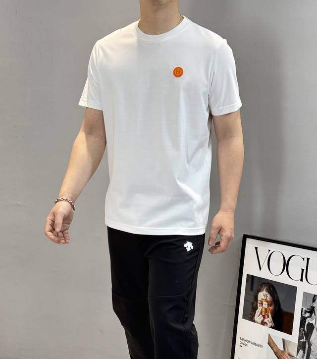 Herme*S 2025Ss short-sleeved T-shirt, with a custom classic brand H orange embro