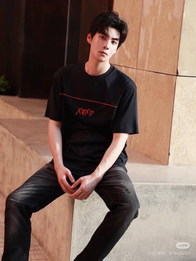 Ea7-Armani original T-shirt. Xiaohongshu synchronization. Same style for men and