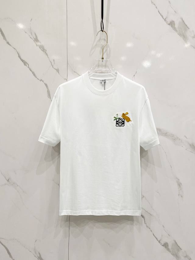 Loewe 2025 Spring and Summer new models are launched in the counter. The latest