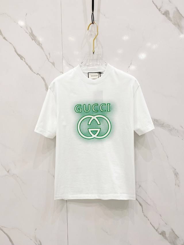 Gucci 2025 Spring and Summer new model first release in the counter, the latest