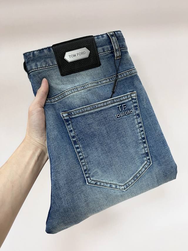 Mainly promote Tf Exclusive supply of new Tf trendy men's fashion casual jeans,