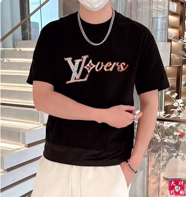 Lv Louis Vuitton Good News for Fat Brother Xl Wearing 200 Jin Top Round Neck Cas