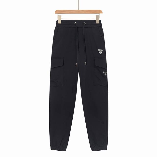 Prada's new summer four-way stretch quick-drying pants! The 2025 classic hit is