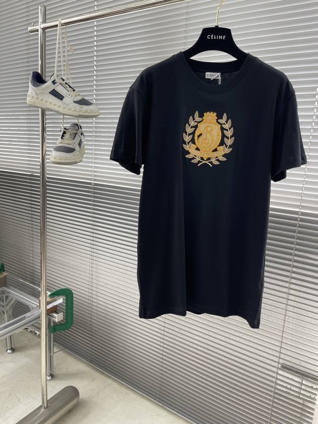 Bbr 25Ss New Embroidered Letter B Badge Cotton T-shirt This model is made of pla