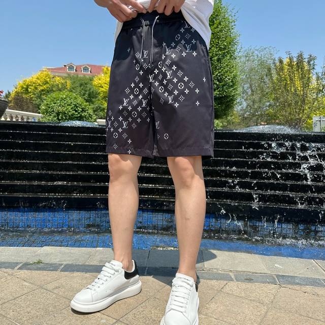 Louis Vuitton Lv 2025Ss new summer original counter casual shorts, luxury classi