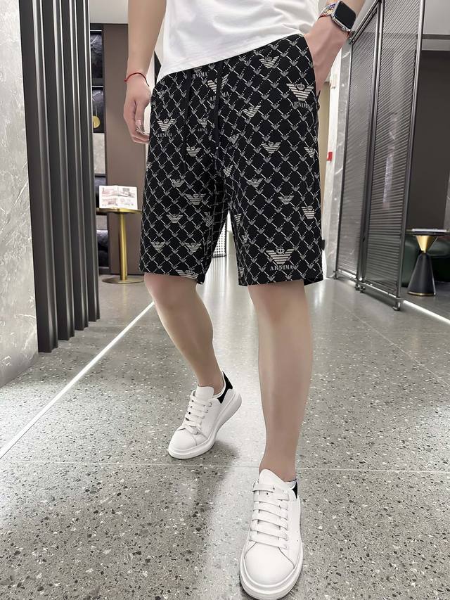Armani 2025 summer new men's casual shorts, high-end custom fabrics, breathable