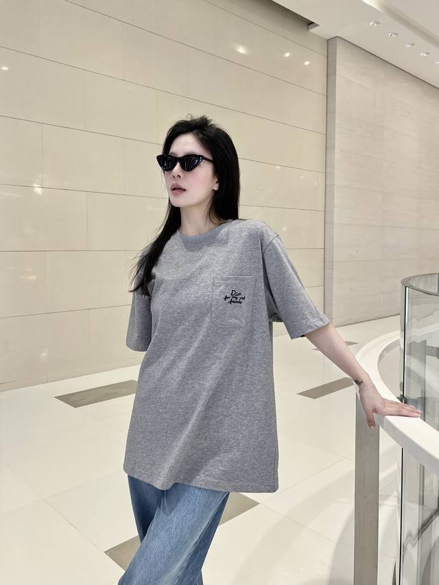2025 Spring/Summer Di*R Paris Pocket Flocked Logo Short Sleeve T-shirt The mains