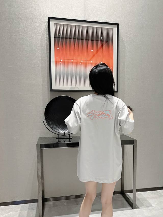 2025 Spring/Summer Vu*T*On Paris flocked logo badge print short-sleeved T-shirt