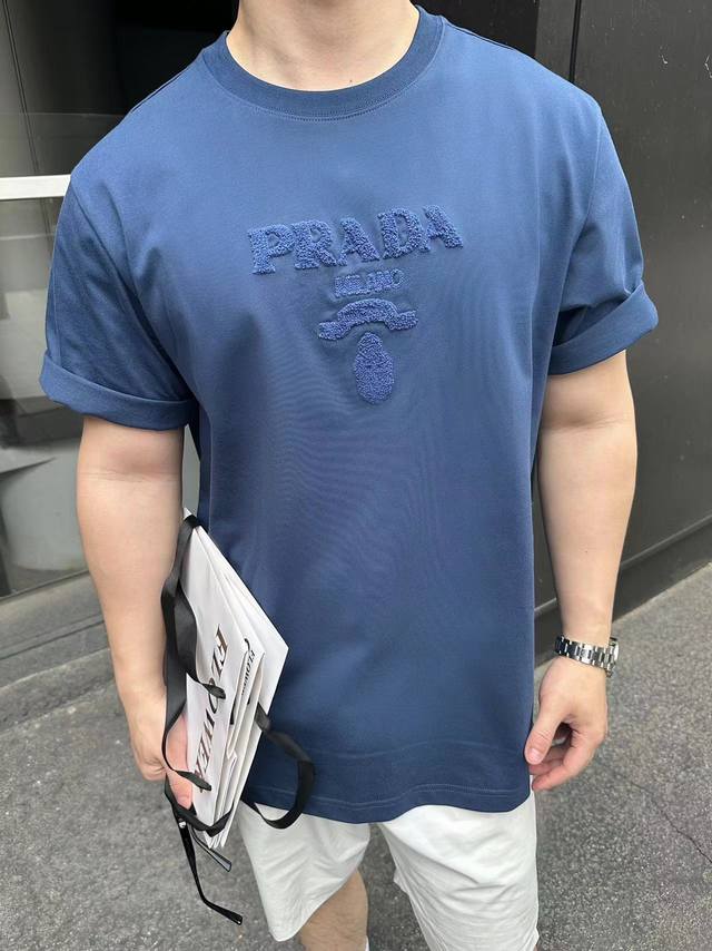 25Ss Jacquard letter short sleeves, with its unique design concept and exquisite