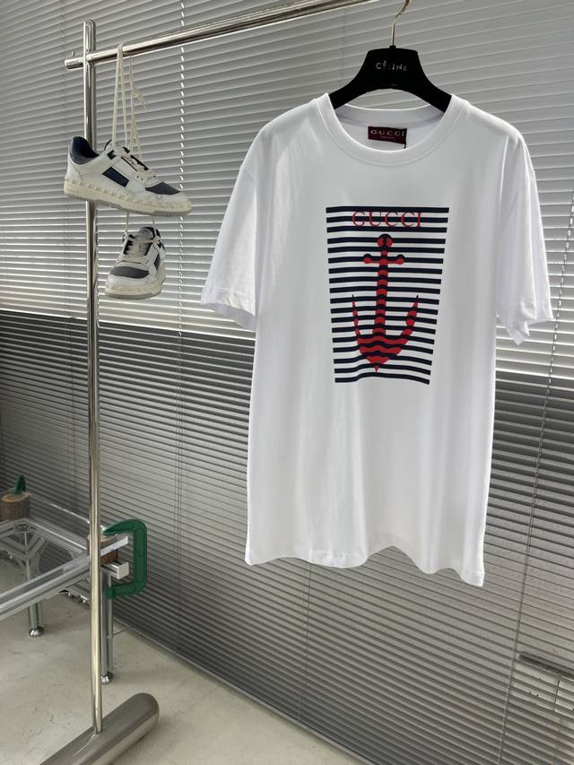 Gucc 25Ss New Printed Knit T-shirt Ingeniously combining stripes, anchors and br