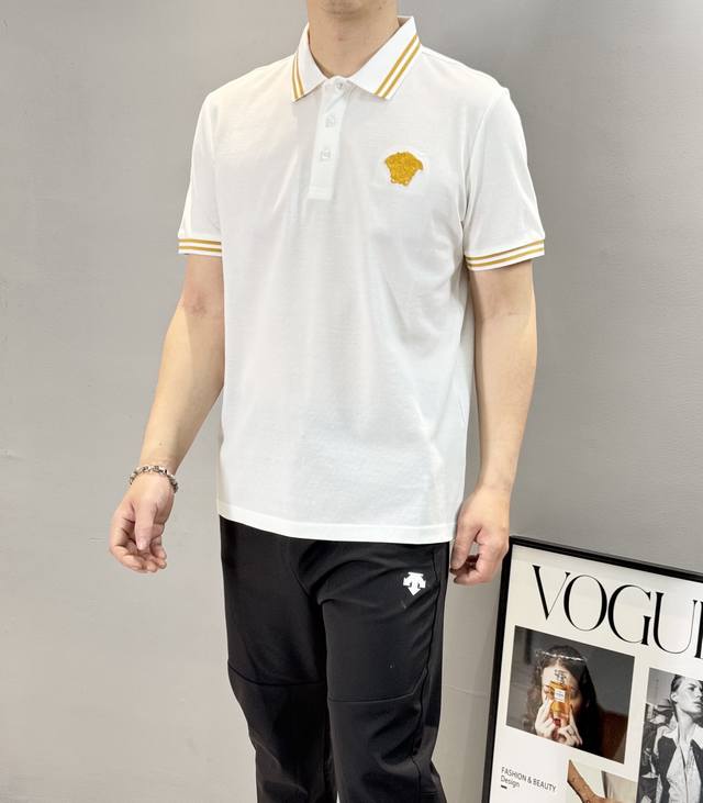 Versac*E 2025Ss new summer logo men's lapel Polo shirt! Classic Medusa style. Si