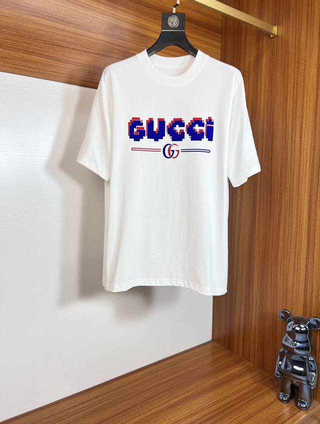 Gucci 2025 Spring and Summer New Arrivals New Three Standards Complete Round Nec