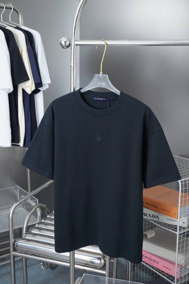 Louis Lv 25Ss early spring new short-sleeved hollow embroidery Lv letter short-s