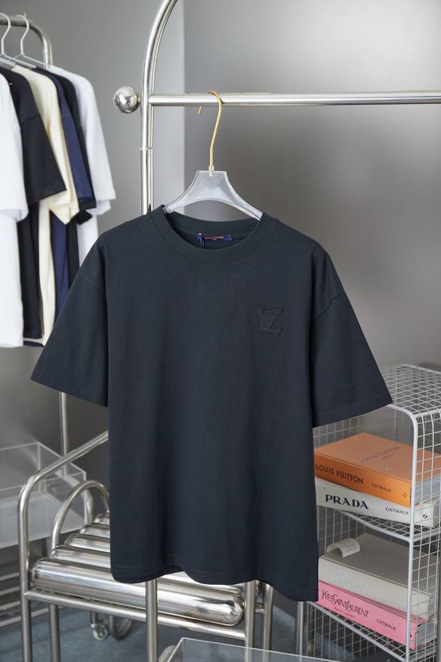 Louis Lv 25Ss early spring new short-sleeved patch embroidery Lv letter short-sl
