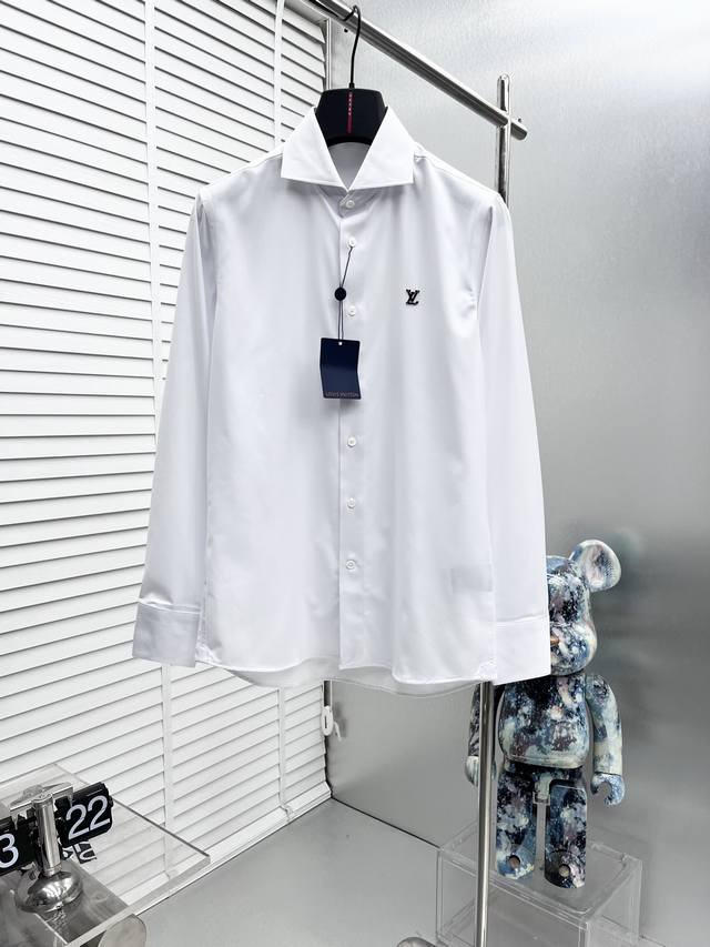 Lv* 25Ss new long-sleeved shirt, the overall light luxury and high-end, perfect