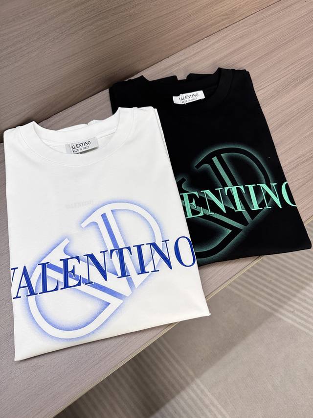 Vtn Valentino 25Ss latest summer short-sleeved round neck T-shirt, high-end cust
