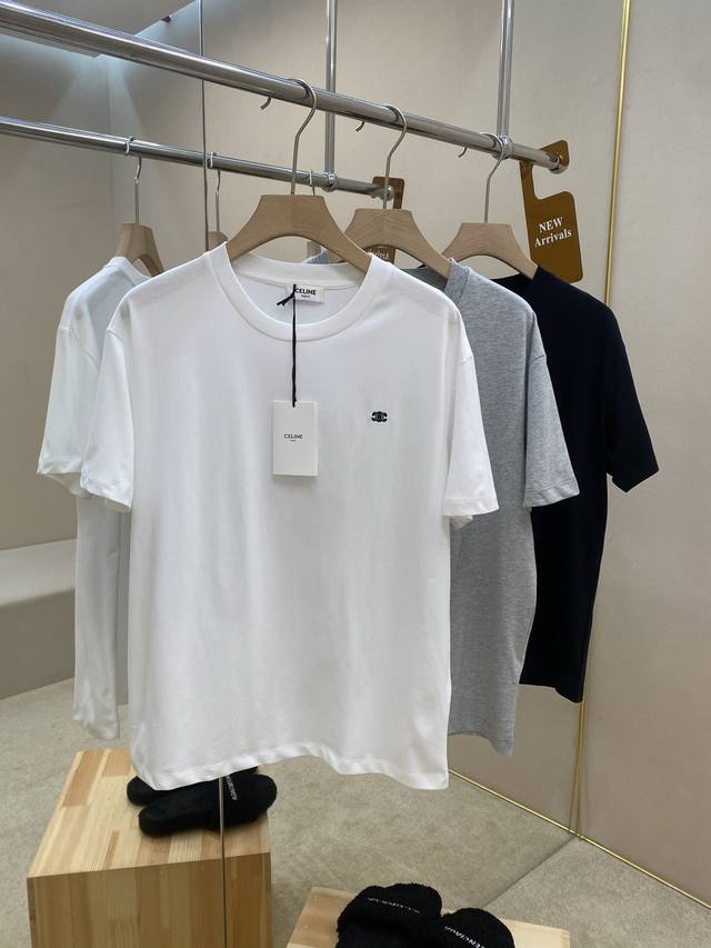 Mainly recommend Celine25Ss new Triomphe embroidered jersey loose T-shirt, this