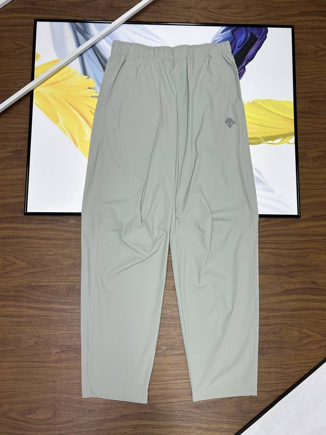 details, Descente outdoor sports casual quick-drying trousers, Tencel skin woven