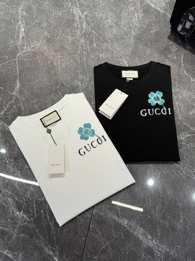 Gucc*I 25Ss Spring and Summer T-shirt new arrival! Full-length hand-painted desi