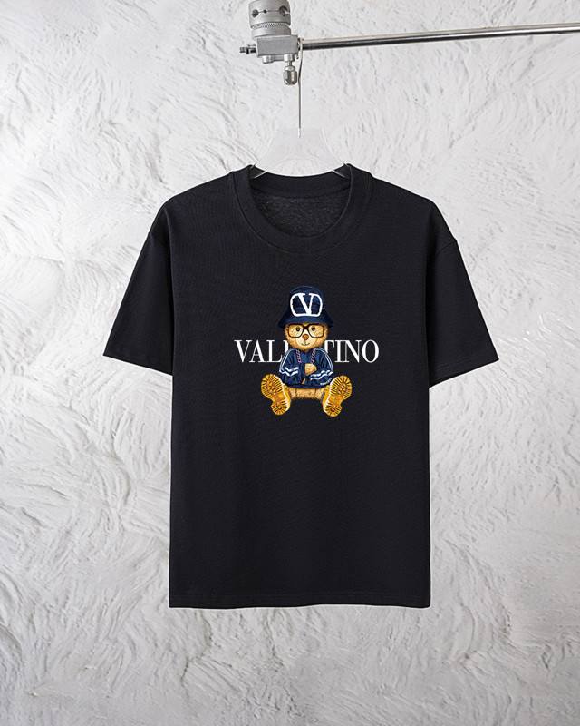 Valentino 2025 latest high-end men's goods, the letter logo print on the chest a