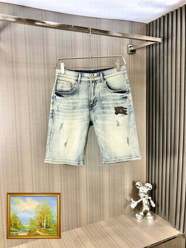 Burberry Shorts 2025 Spring and Summer latest men's jeans! Heavy washed denim fa