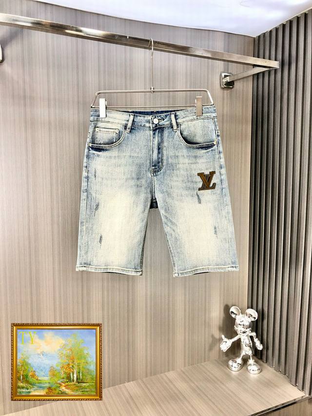 Lv Louis Vuitton Shorts 2025 Spring and Summer latest men's jeans! Heavy washed